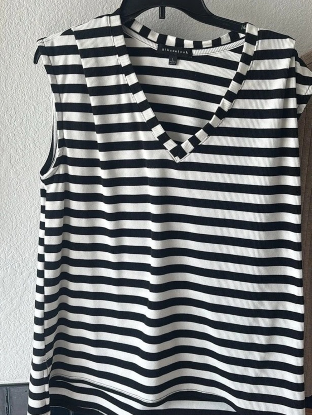 Gibsonlook Striped V-Neck Tank Top in Black & White
